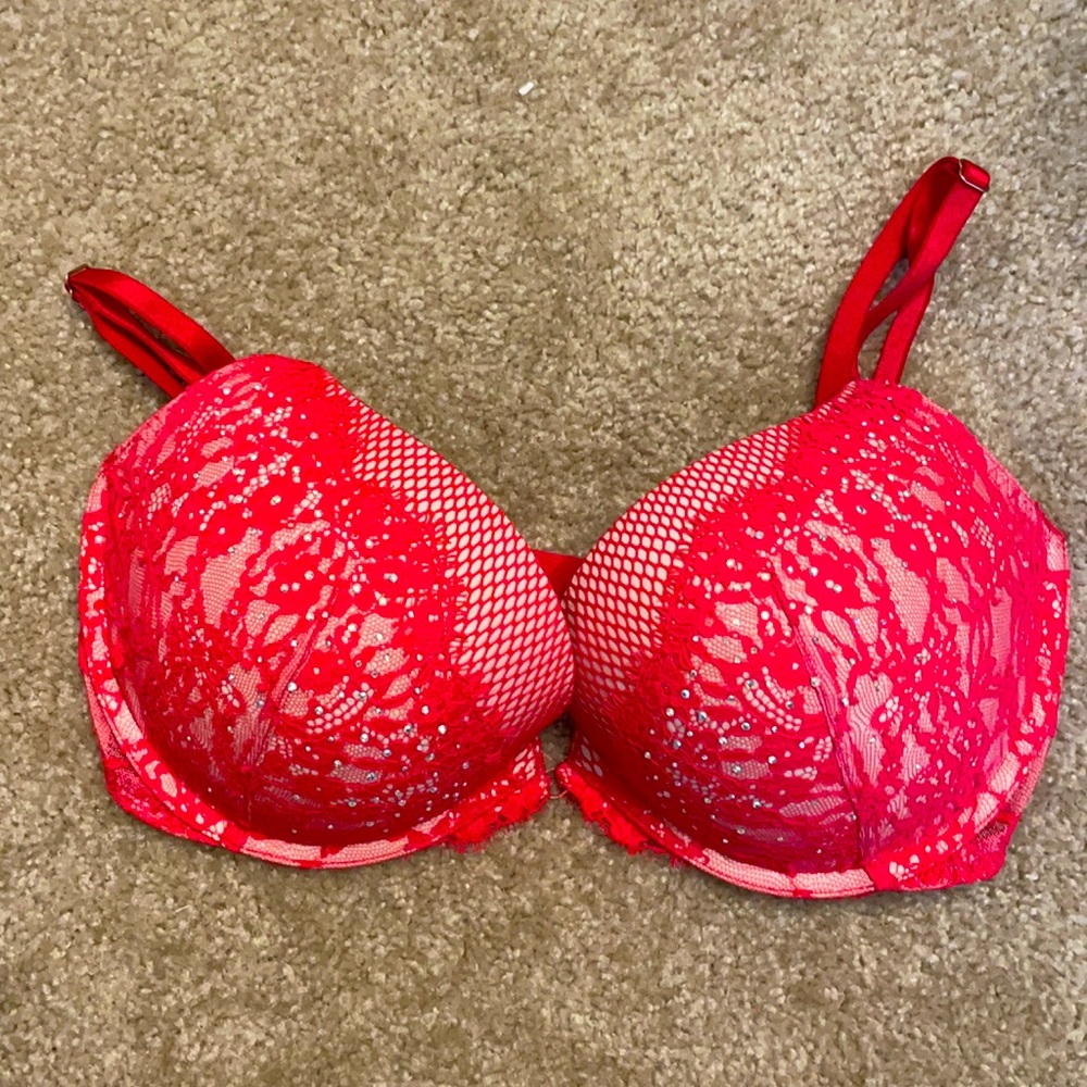 Victoria’s Secret Crystal Pink Push Up Bra